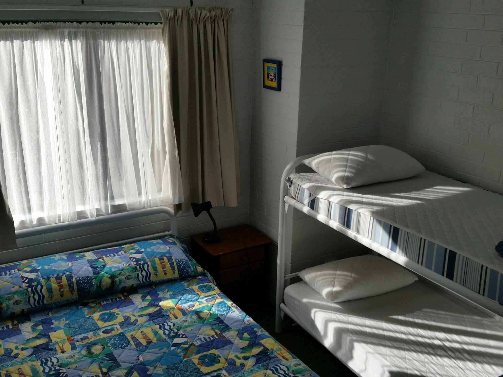 Wandarrah Lodge Hostel ميريمبولا المظهر الخارجي الصورة